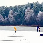 Casa de Férias Sophienschloesschen Nahe Berlin - Exklusive Zeit Zwischen 5 Seen Mit Grosser Kueche, Gratis Sauna & 3500qm Garten