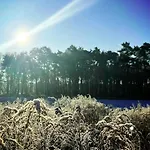 Casa de Férias Sophienschloesschen Nahe Berlin - Exklusive Zeit Zwischen 5 Seen Mit Grosser Kueche, Gratis Sauna & 3500qm Garten