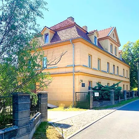 Sophienschloesschen Nahe Berlin - Exklusive Zeit Zwischen 5 Seen Mit Grosser Kueche, Gratis Sauna & 3500qm Garten Dom wakacyjny Marienwerder