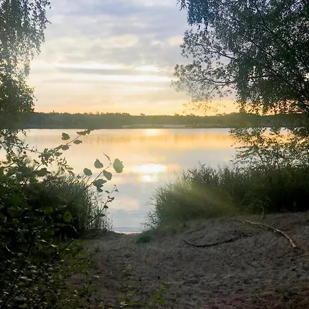 Sophienschloesschen Nahe Berlin - Exklusive Zeit Zwischen 5 Seen Mit Grosser Kueche, Gratis Sauna & 3500qm Garten