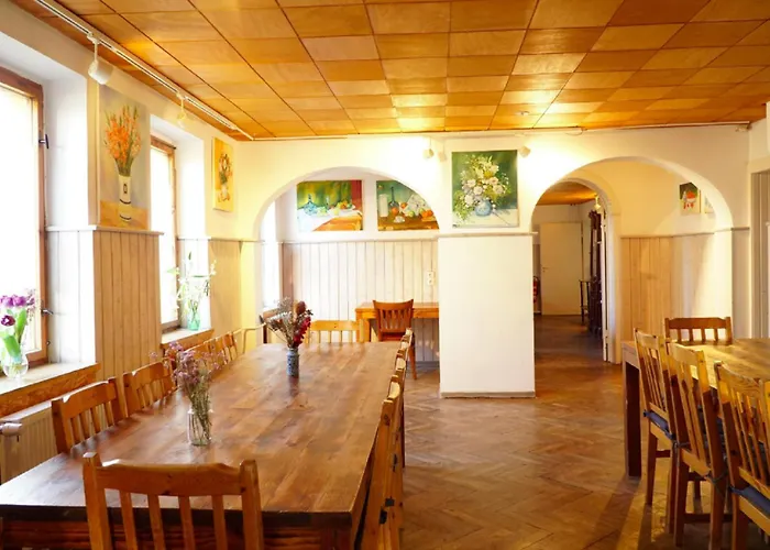 Sophienschloesschen Nahe Berlin - Exklusive Zeit Zwischen 5 Seen Mit Grosser Kueche, Gratis Sauna & 3500qm Garten Marienwerder