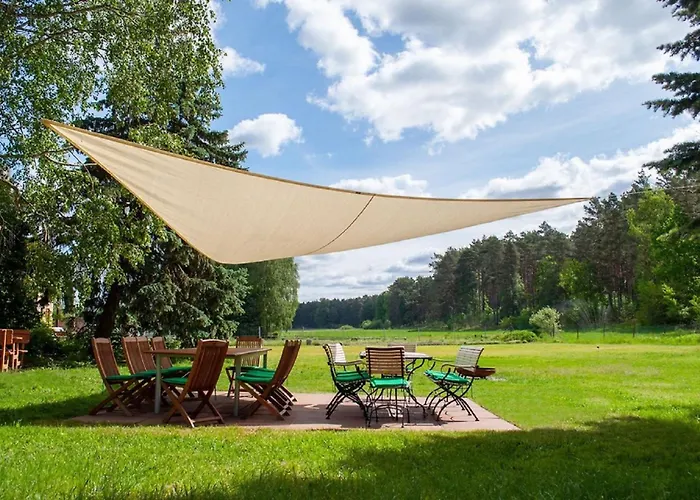 Sophienschloesschen Nahe Berlin - Exklusive Zeit Zwischen 5 Seen Mit Grosser Kueche, Gratis Sauna & 3500qm Garten